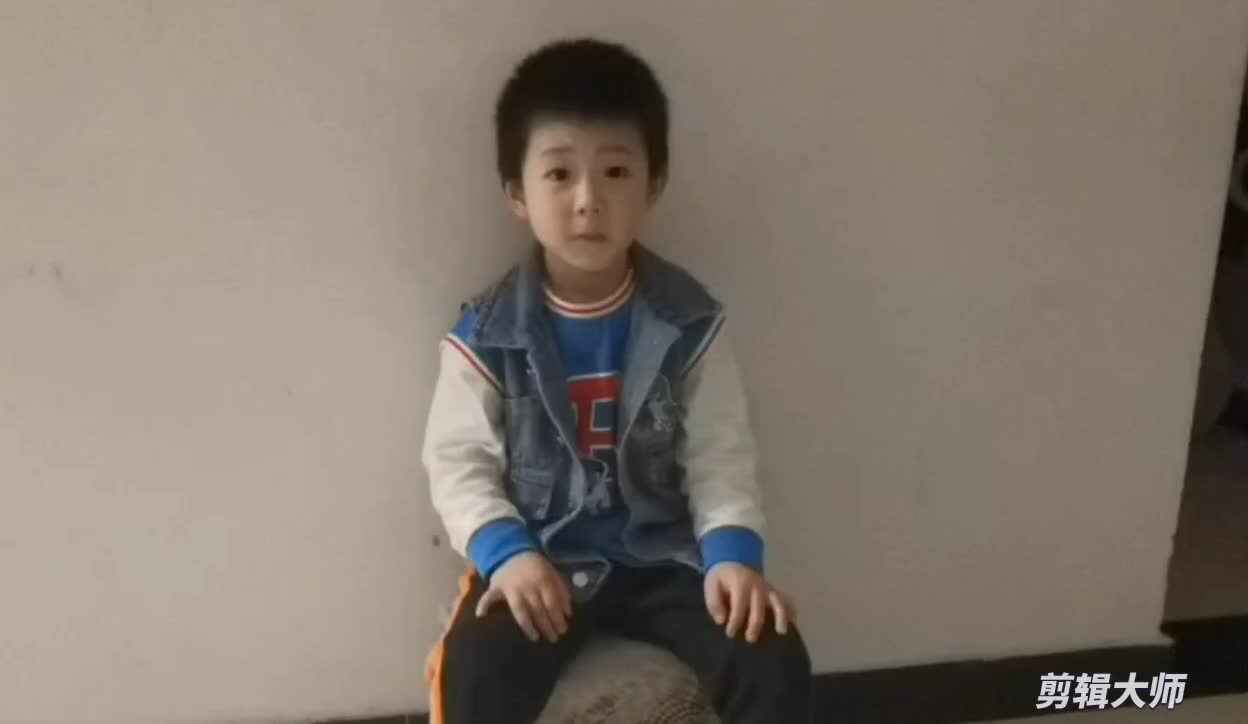 ⁣2023.10.10大B班  朗读儿歌《不劳而获》