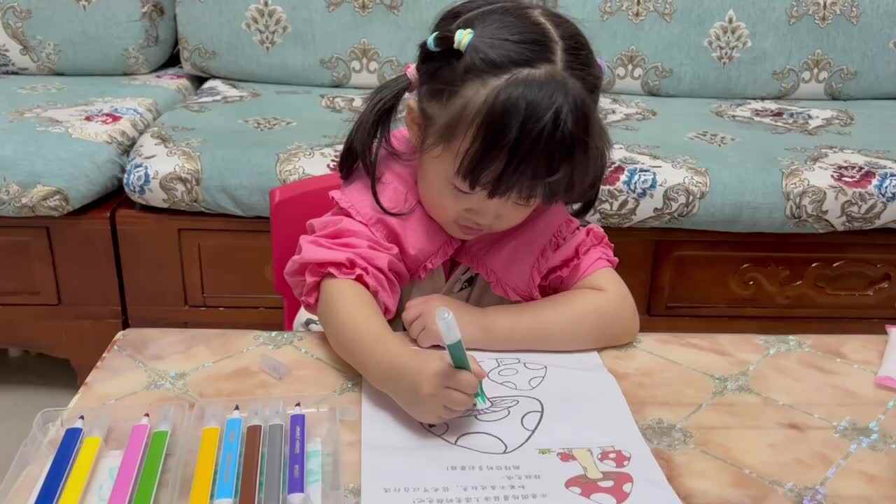 小A班艾琰茹2023.10.18—多彩的蘑菇