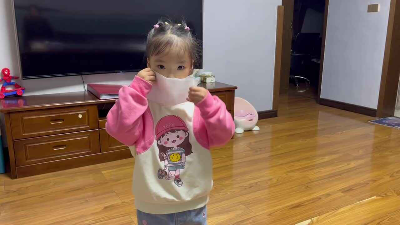 中B班李茵琪练习擤鼻子.MOV