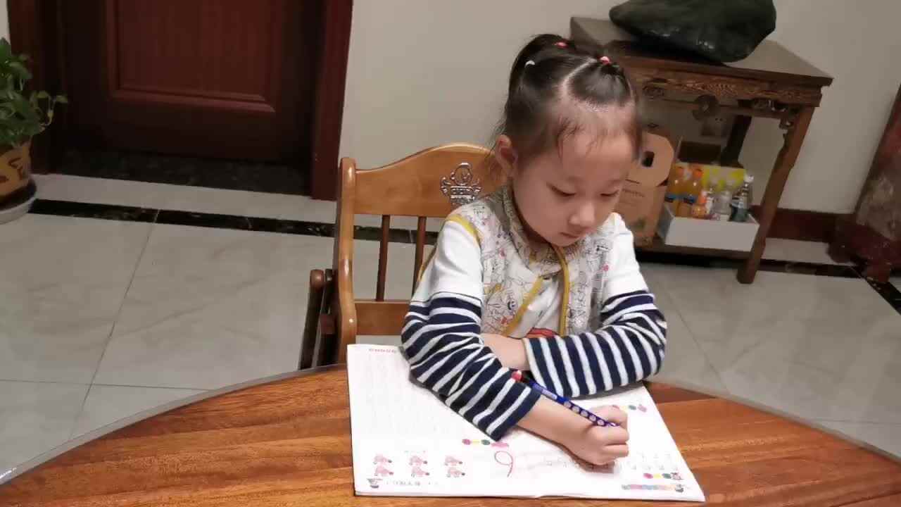 李芊仪连线数字5