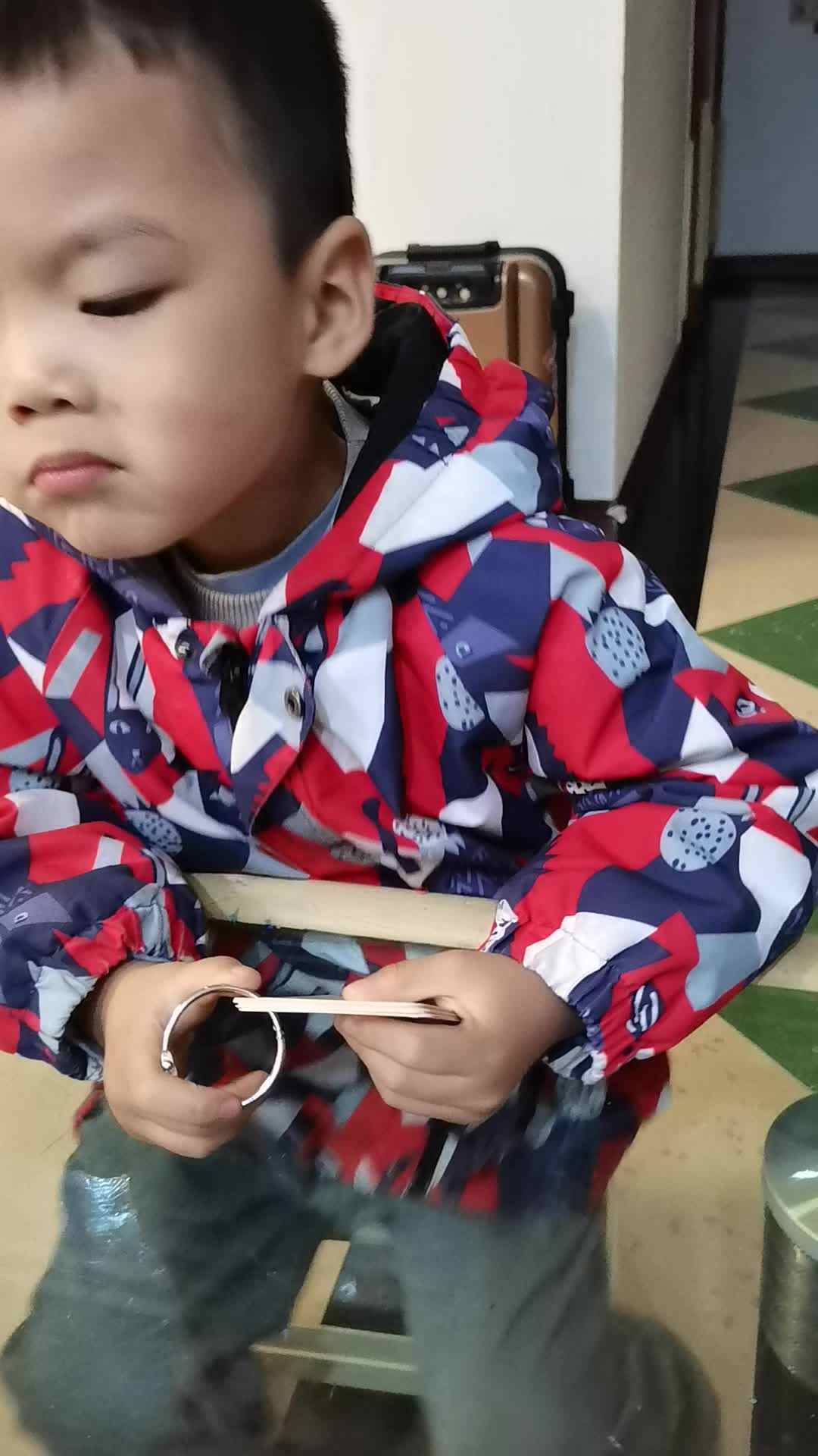 VID_20231119_174930.mp4