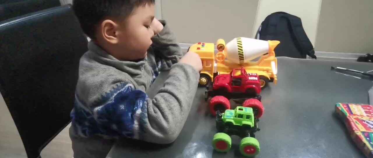 mmexport1700374366382.mp4