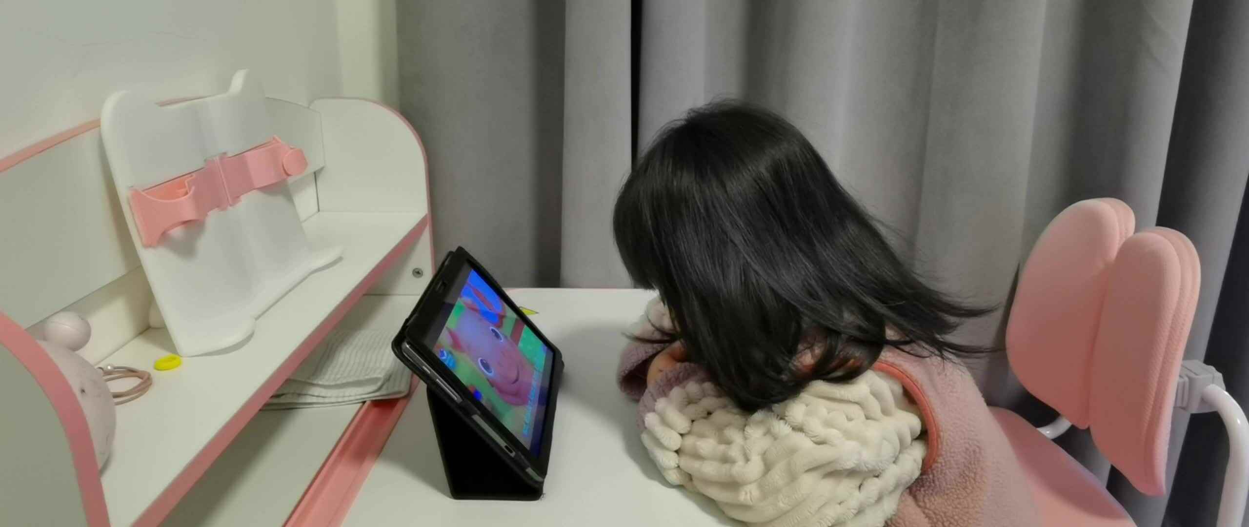 小A班2023.11.17艾琰茹—Head Shoulders Knees & Toes