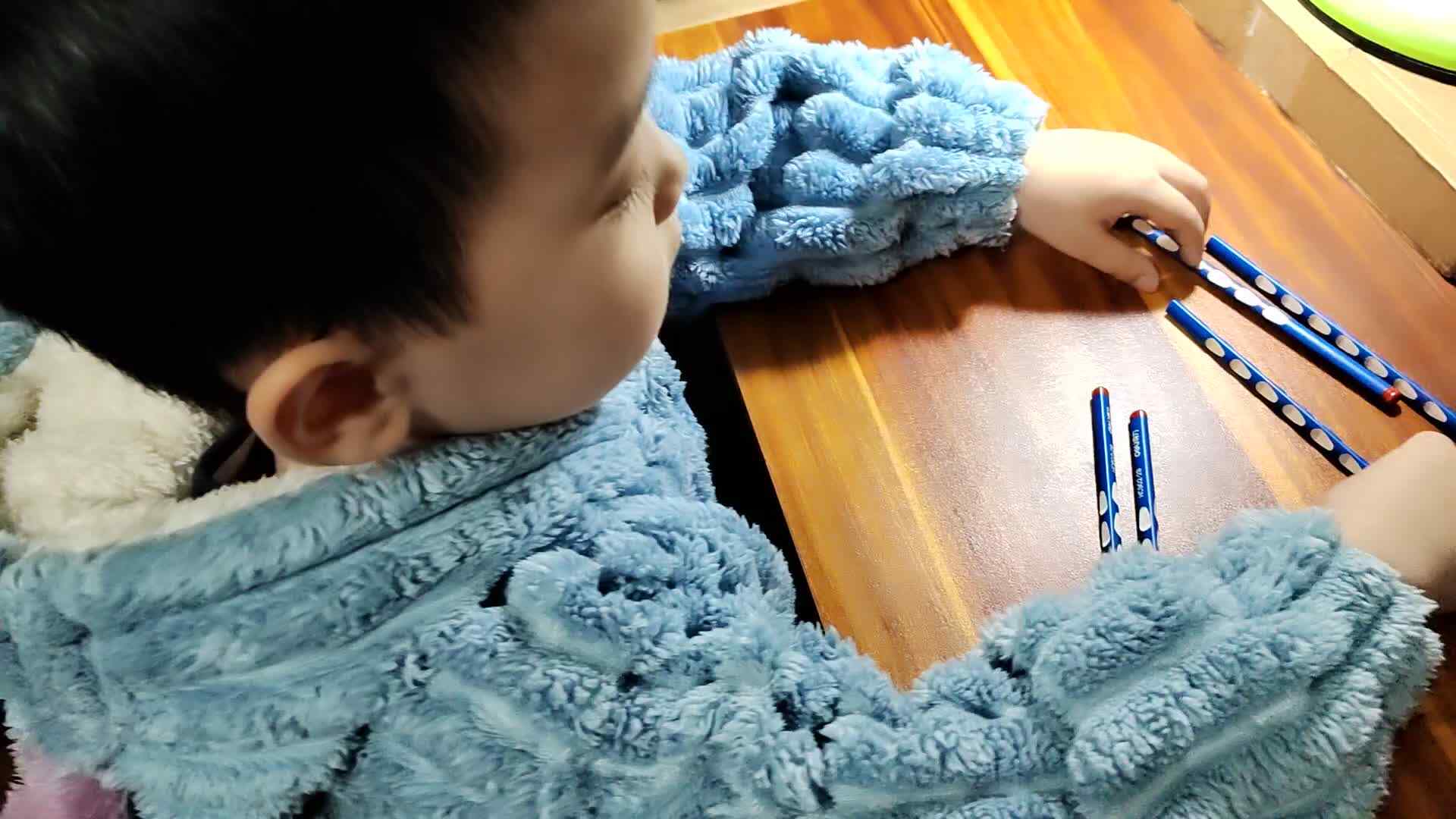 VID_20231112_181443.mp4