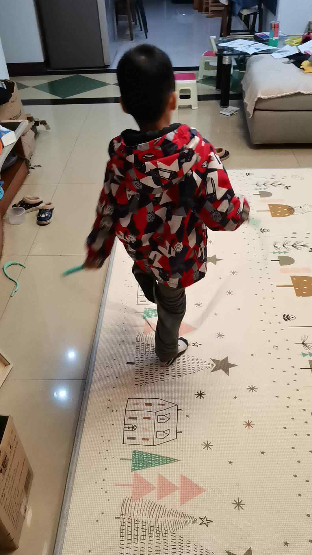 VID_20231119_192749.mp4