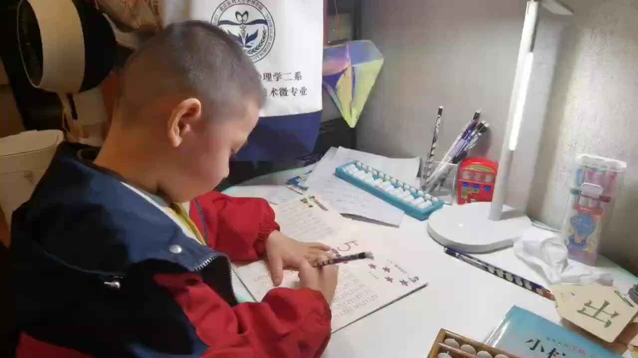 801665e782867c33e34dfc3f260e9a66.mp4