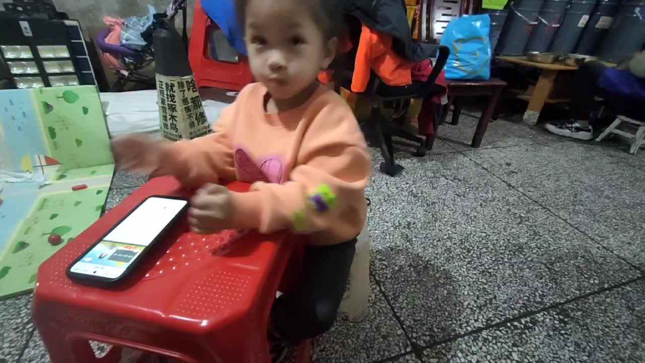 中a班唐依依音舞小毛驴