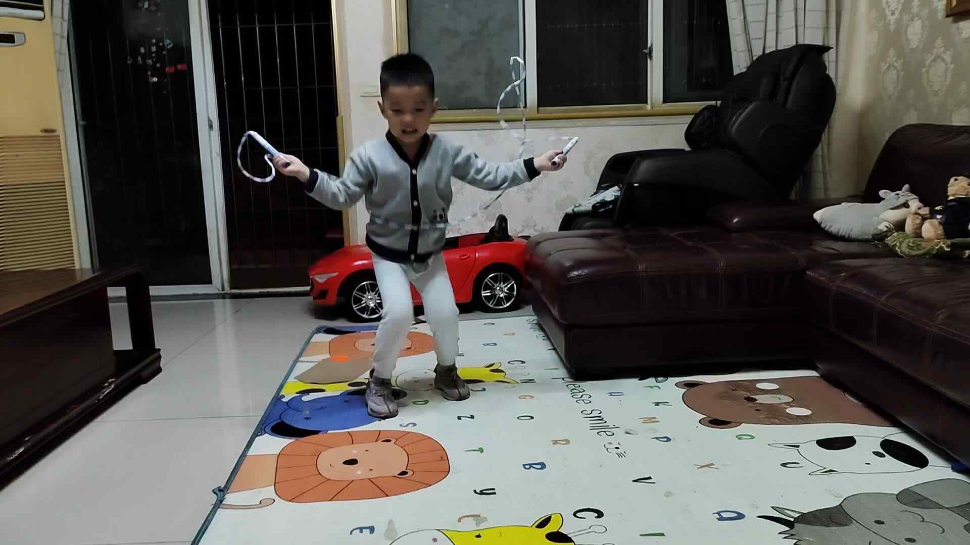 VID_20231119_183039.mp4