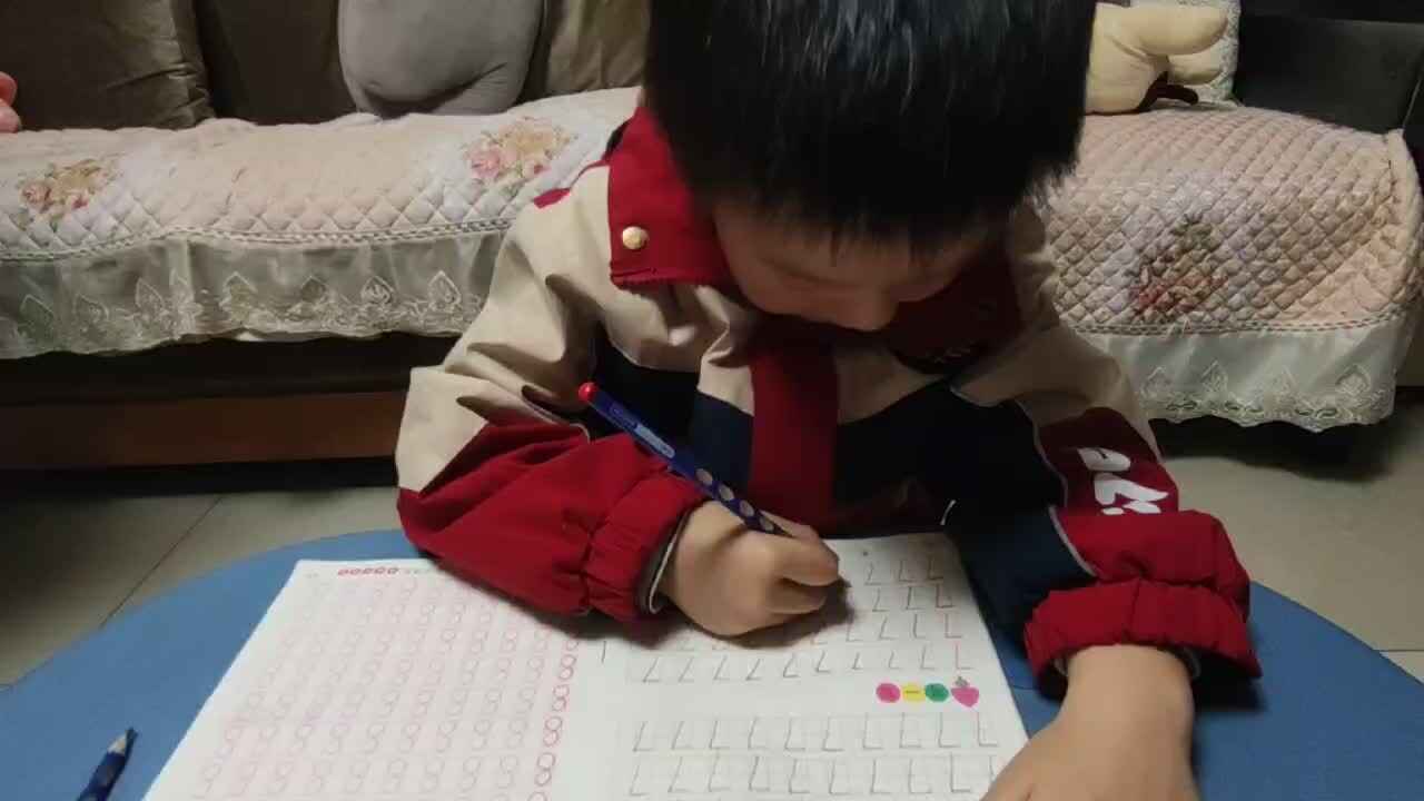 20231129大A班郭睿珩-书写7-1.mp4