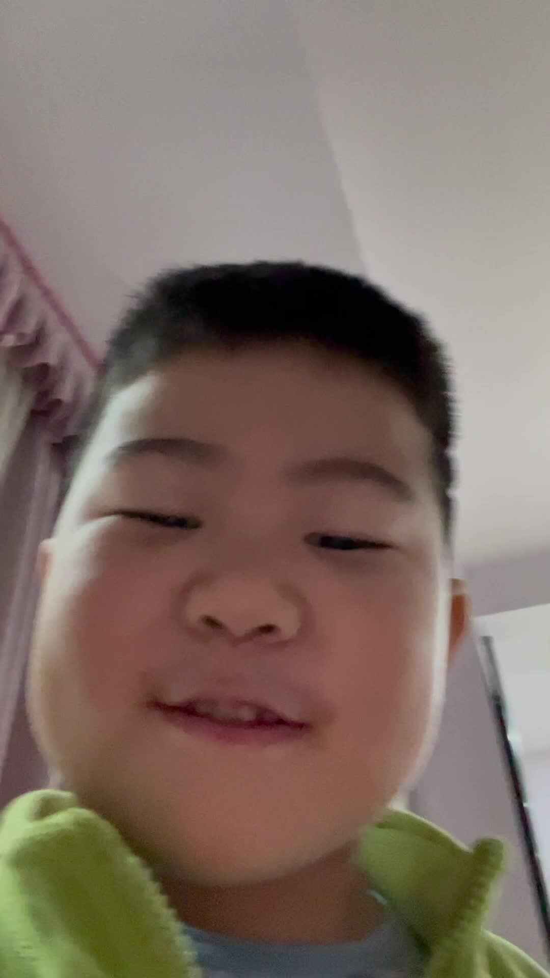 实验2班梅芮恺
