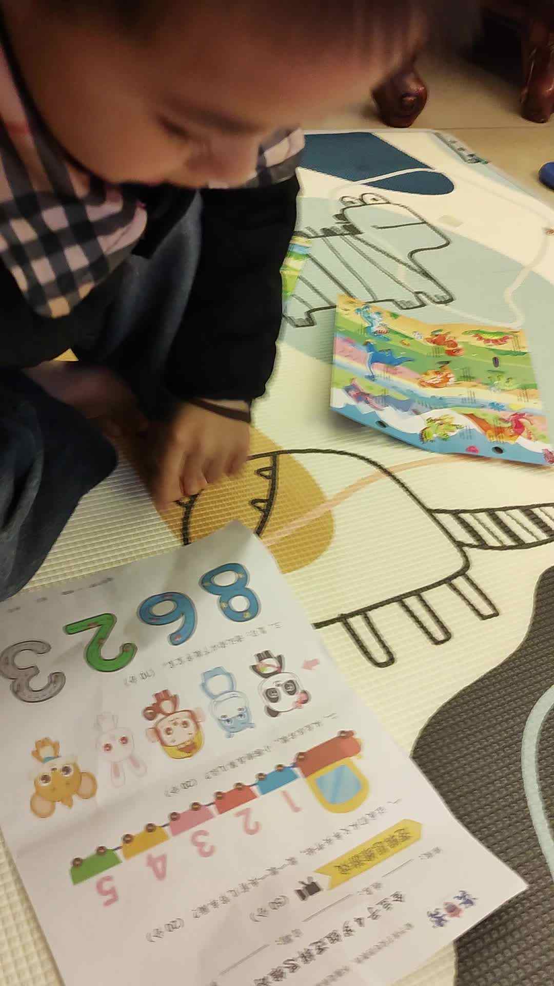 中b班刘倬宇逻辑思维游戏单_20231114_190132.mp4