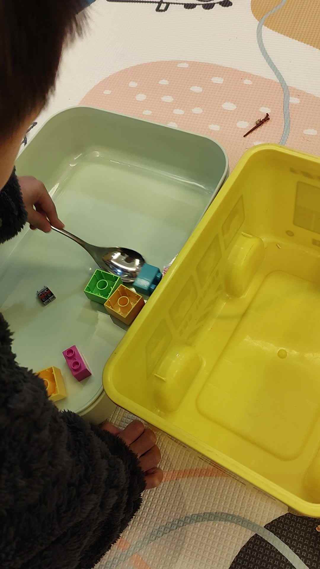 中b班刘倬宇勺子练习_20231120_213517.mp4