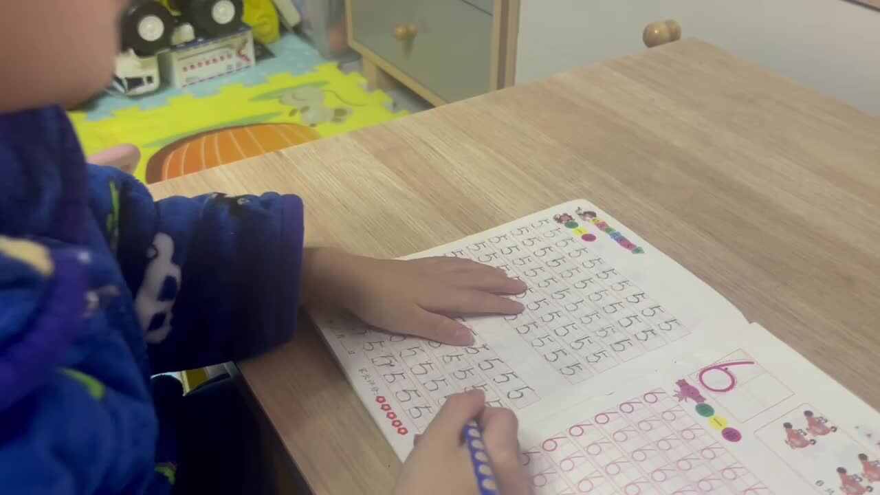 2023.11.12莫俊豪周末闯关练习.MOV