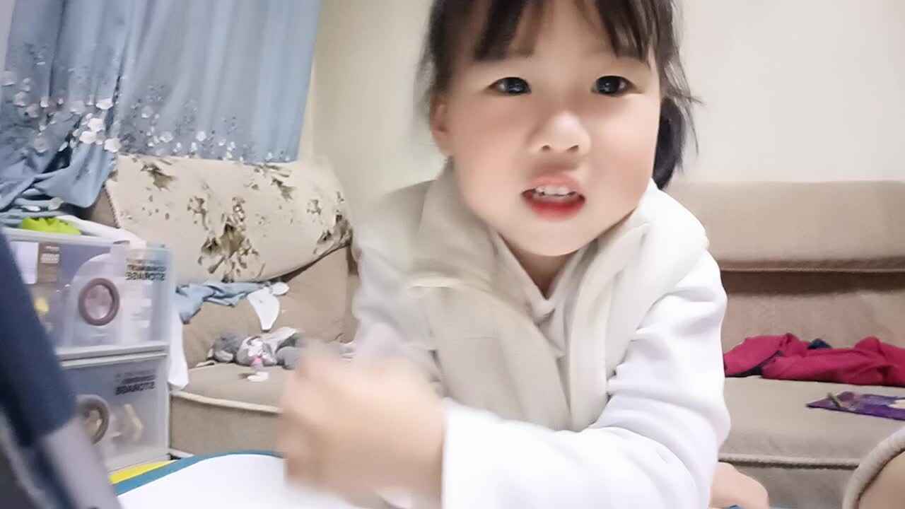 ⁣20231129中A于陈昱观看《小毛驴》.mp4