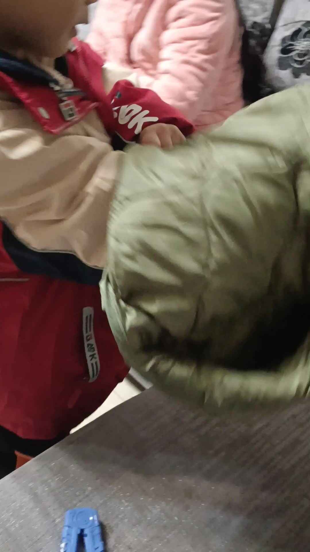 中B班曹芳燊练习翻衣袖