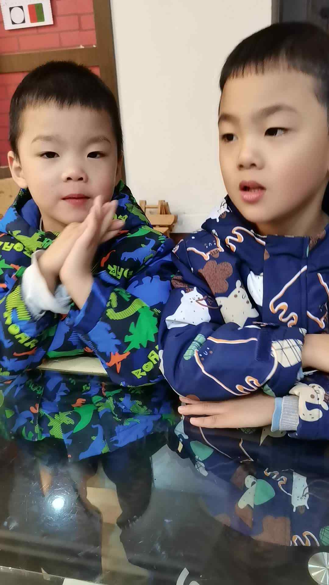 VID_20231203_180248.mp4