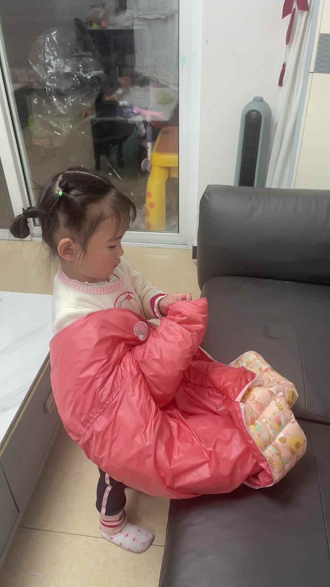 中B班 李曦蕊 练习翻衣袖