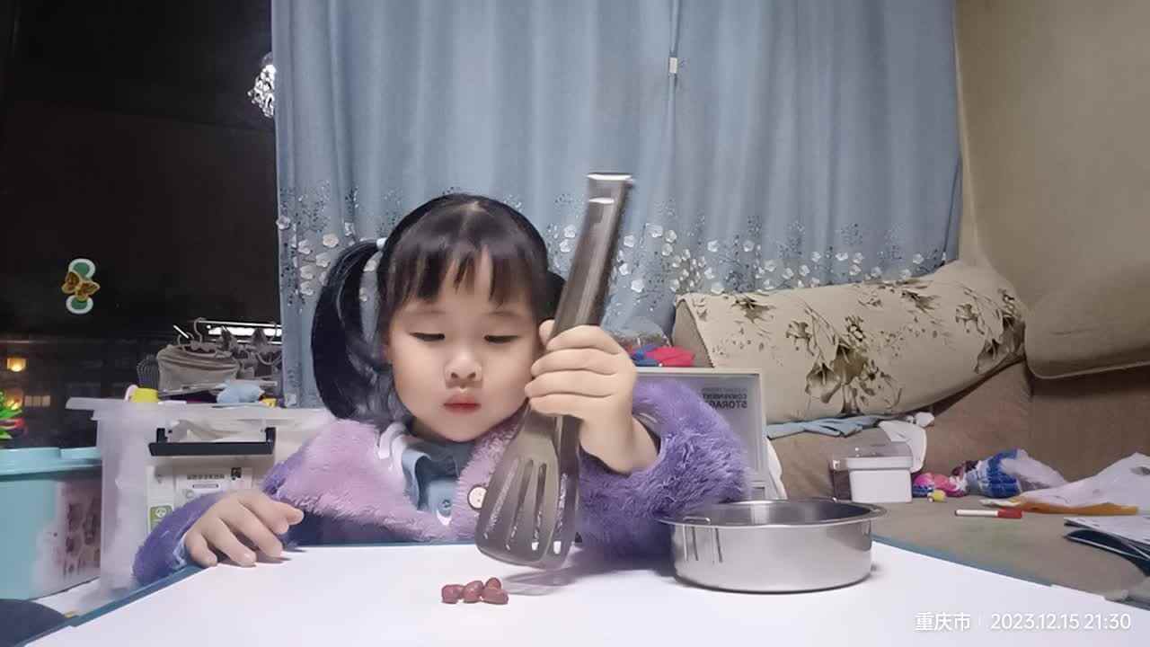 20231215中A于陈昱夹豆子.mp4
