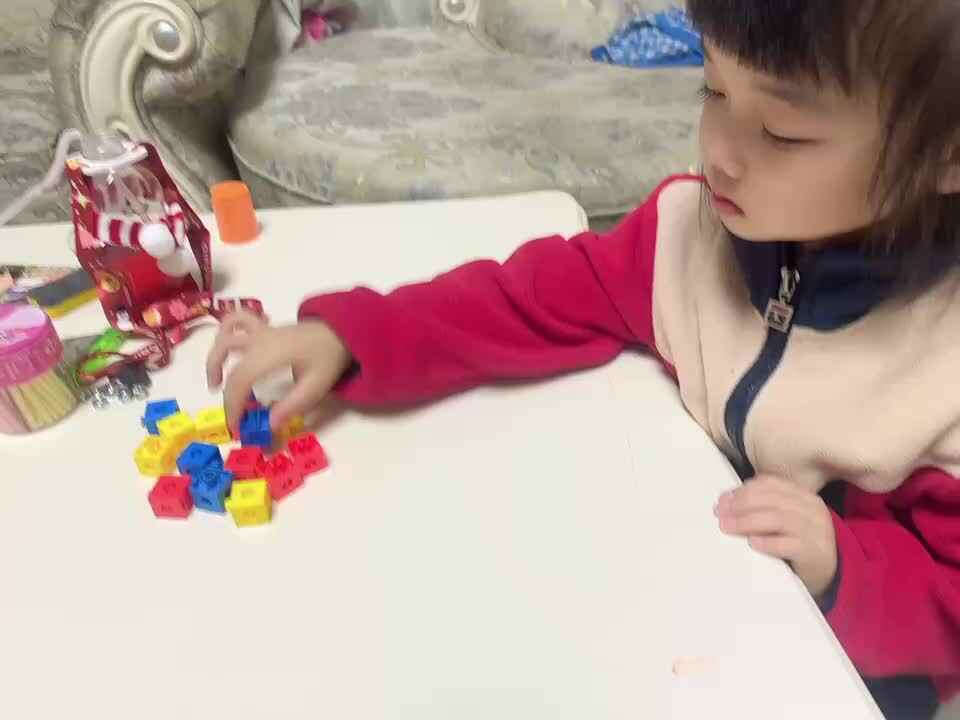 20231205⁣中B班舒琳芯练习排列《ABAB式和ABCABC式》