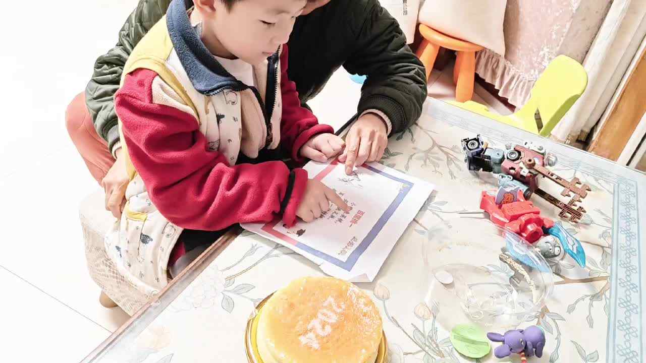 ⁣⁣2023.12.11大B班  朗读《百里挑一》