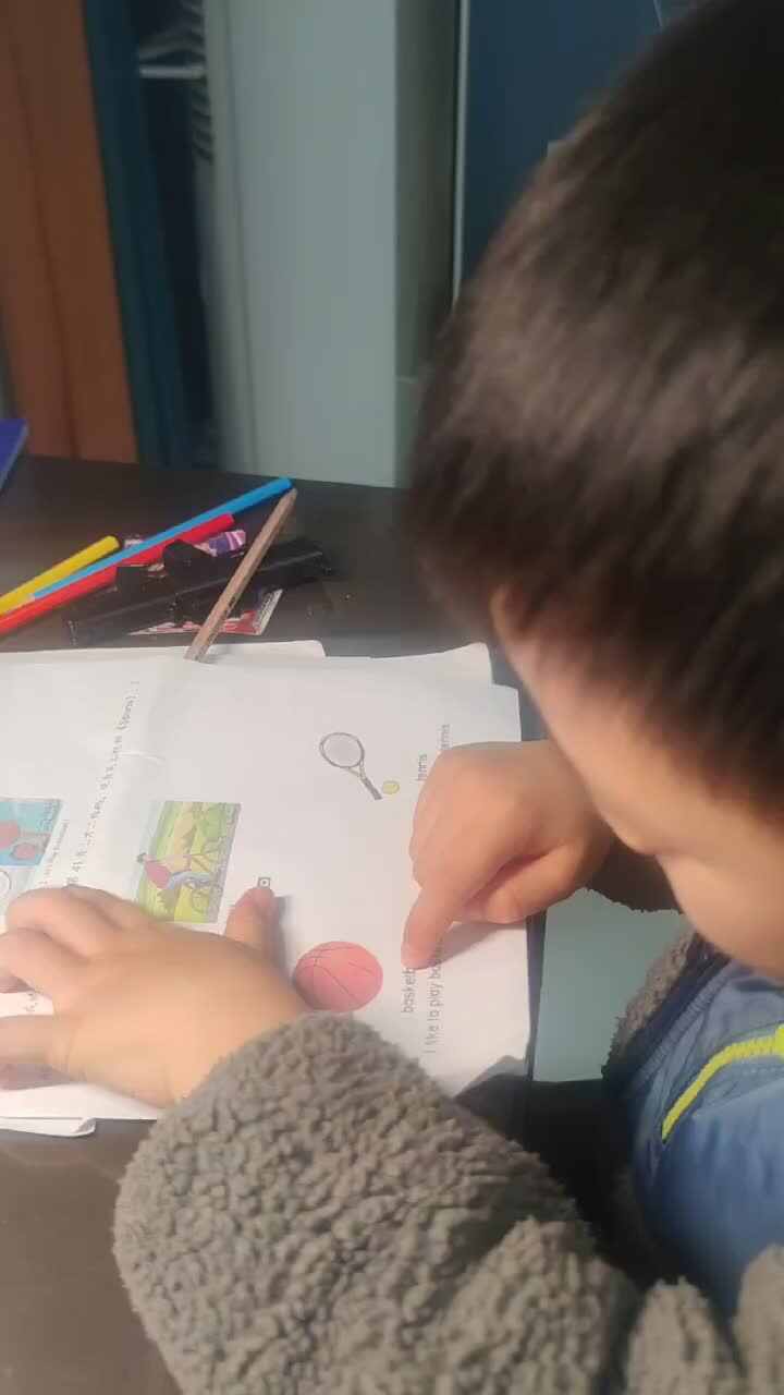 mmexport1701906735739.mp4