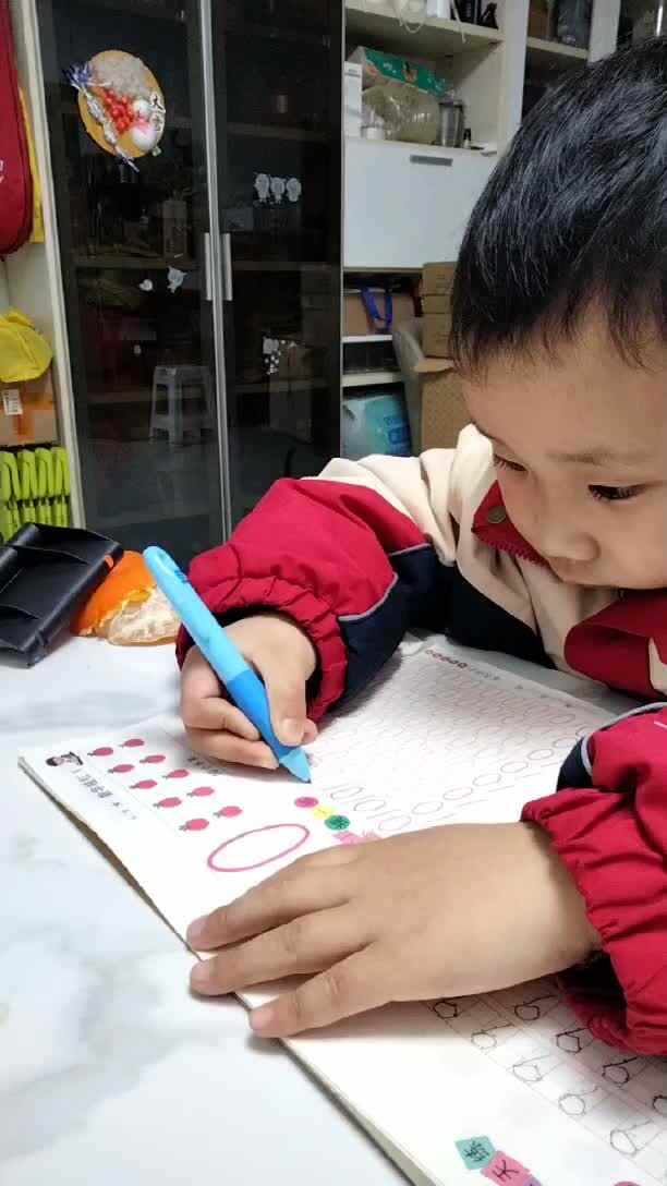 2023.12.13李梓睿数字10描红