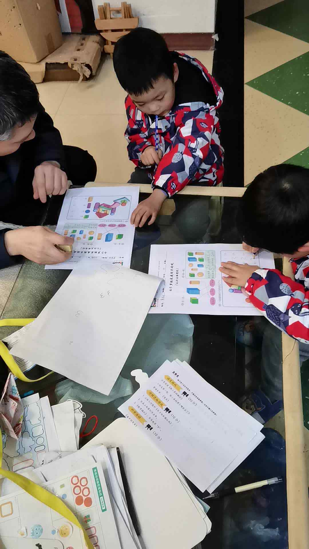 VID_20231217_181828.mp4