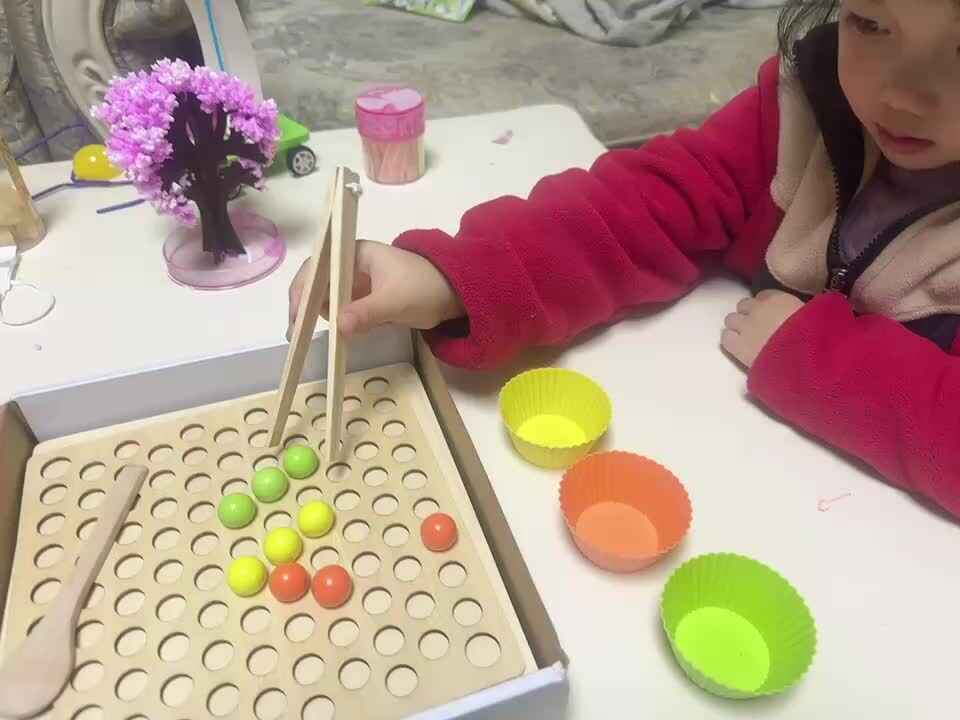 ⁣20231214中B舒琳芯夹豆子