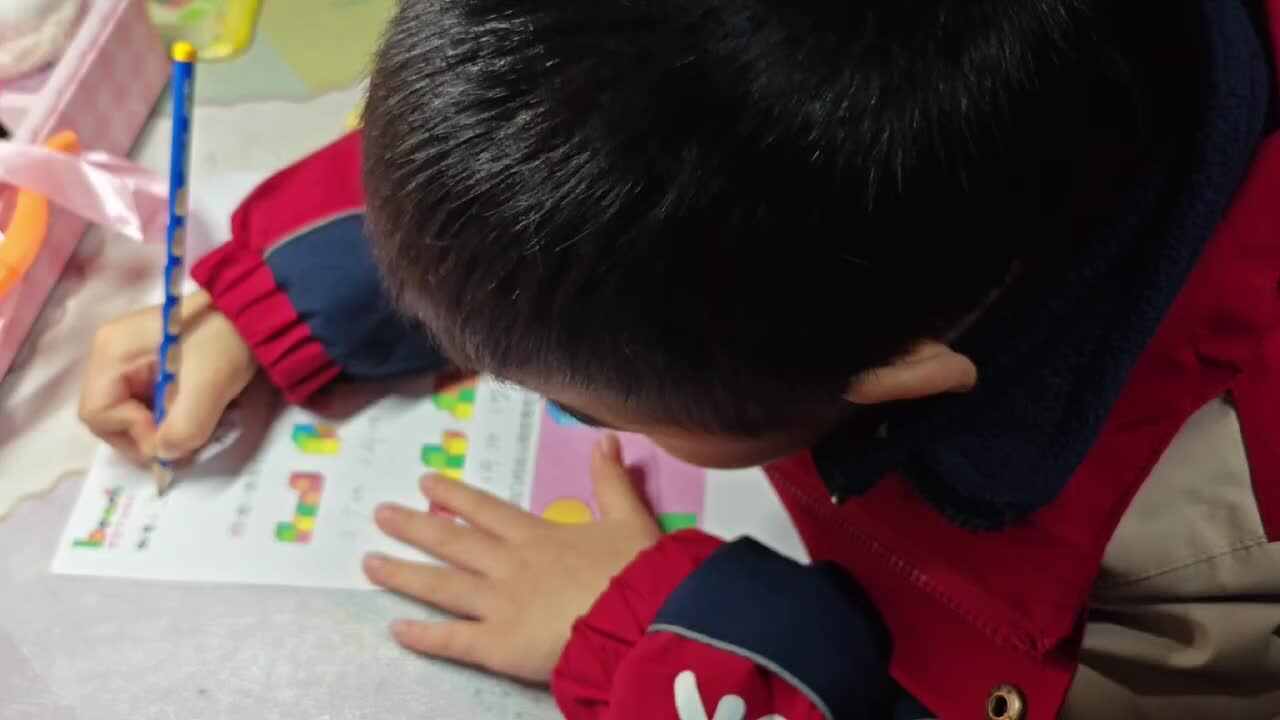 mmexport1702896318558.mp4