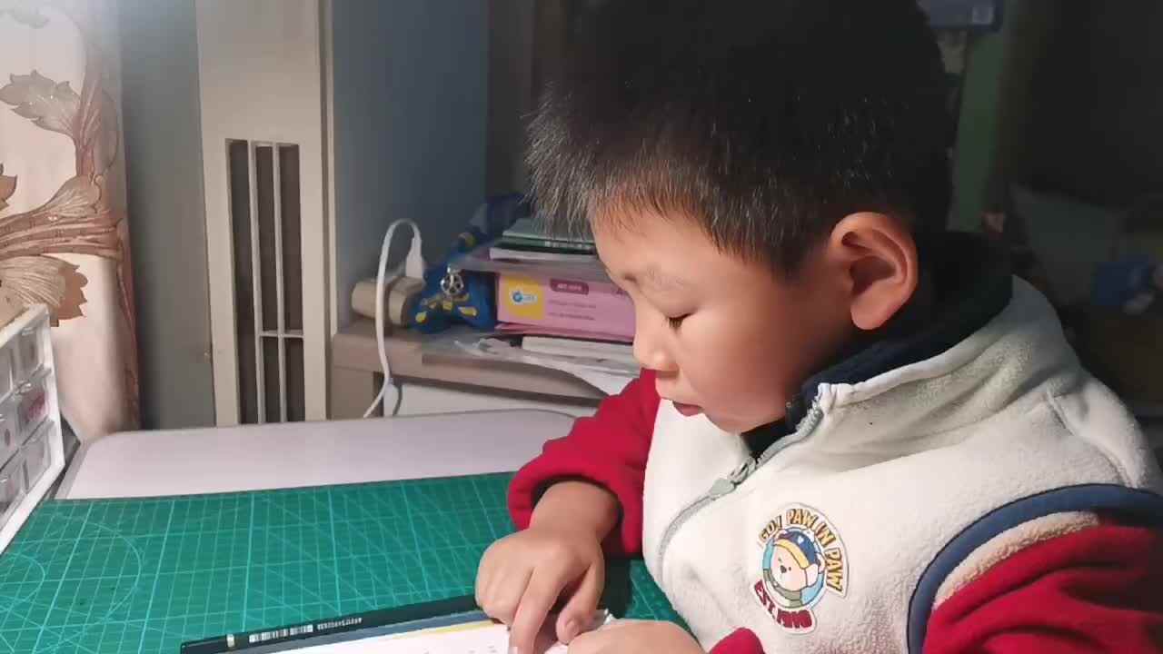 指读《拼读练习三》181—186.mp4