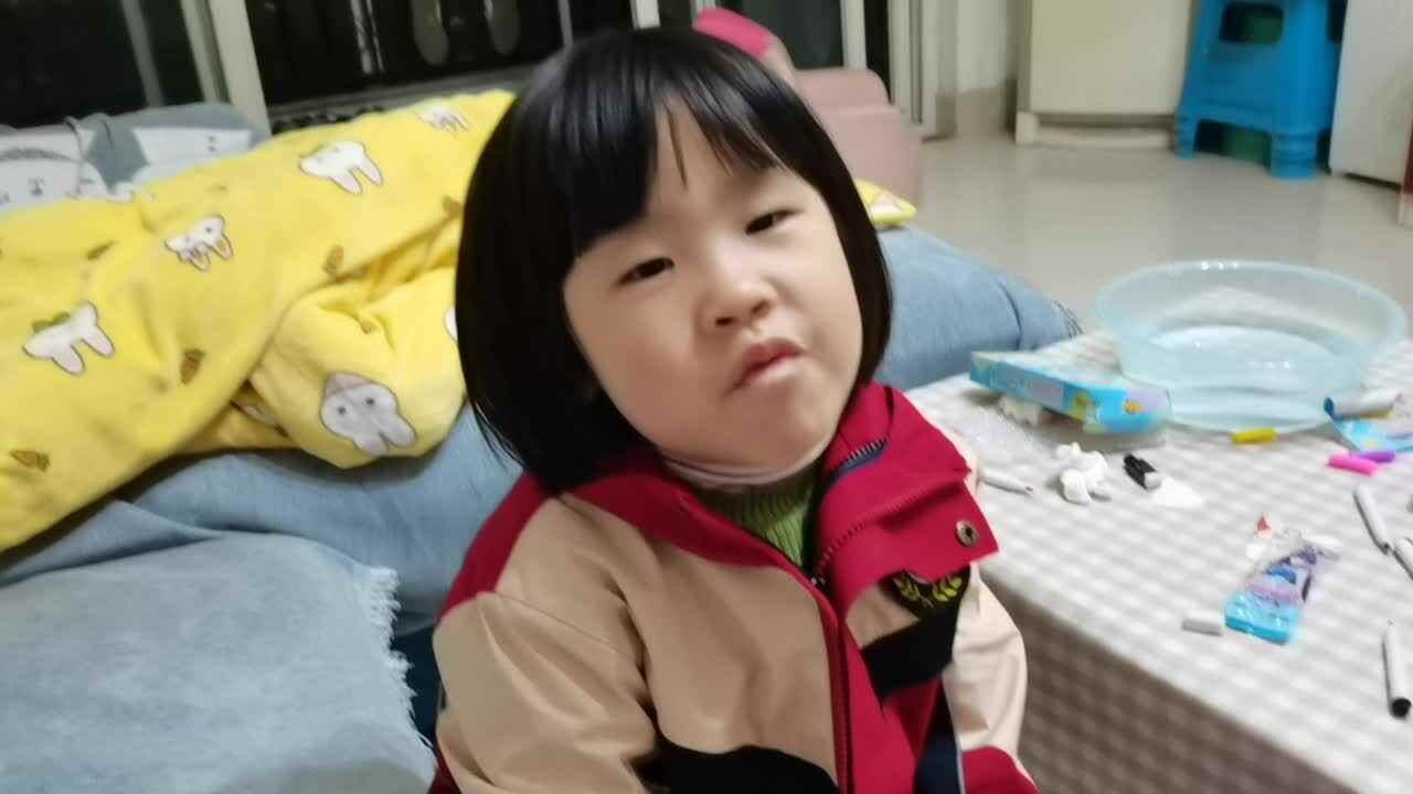 复习儿歌《昂首阔步》.mp4