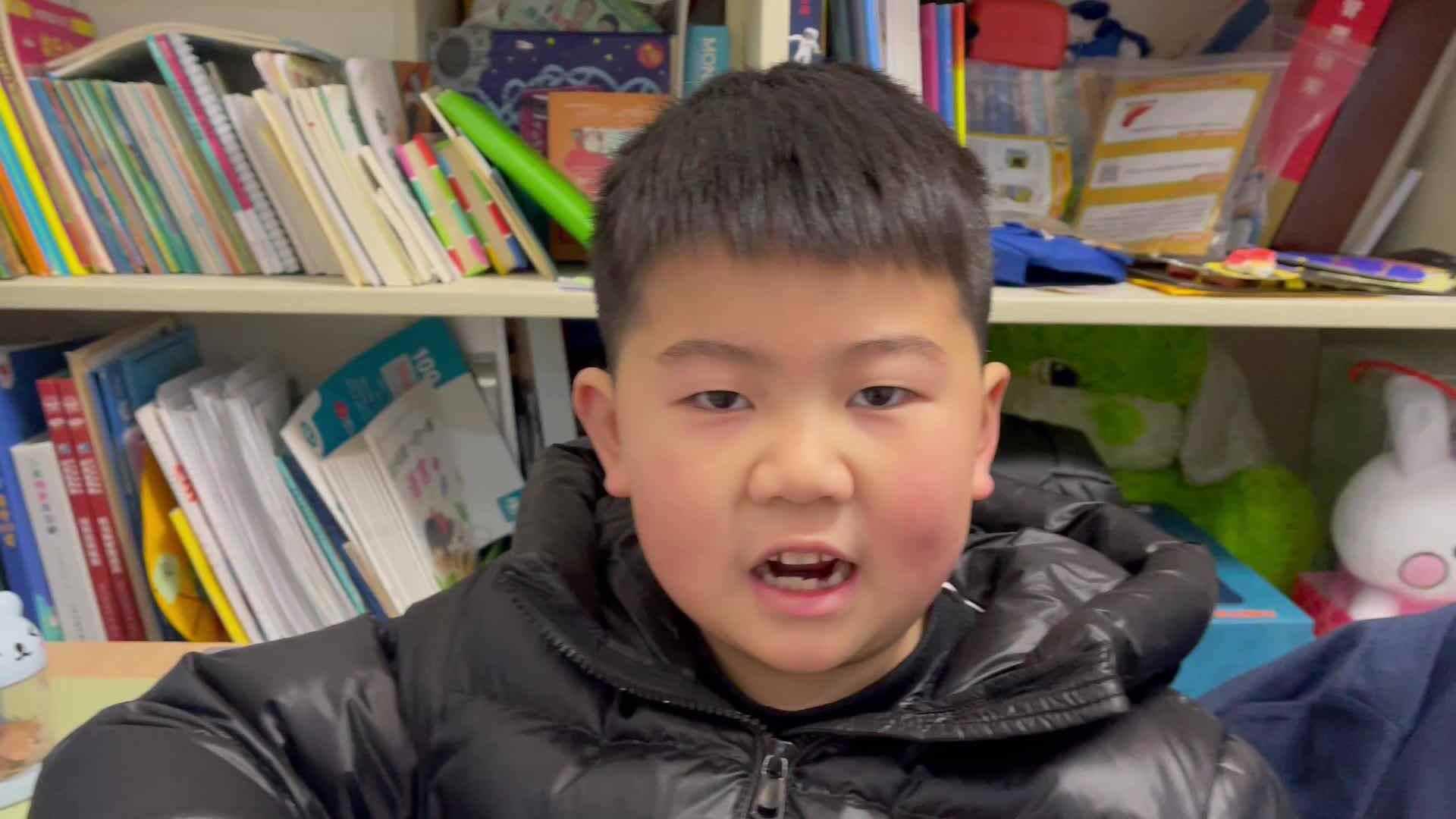 2班梅芮恺