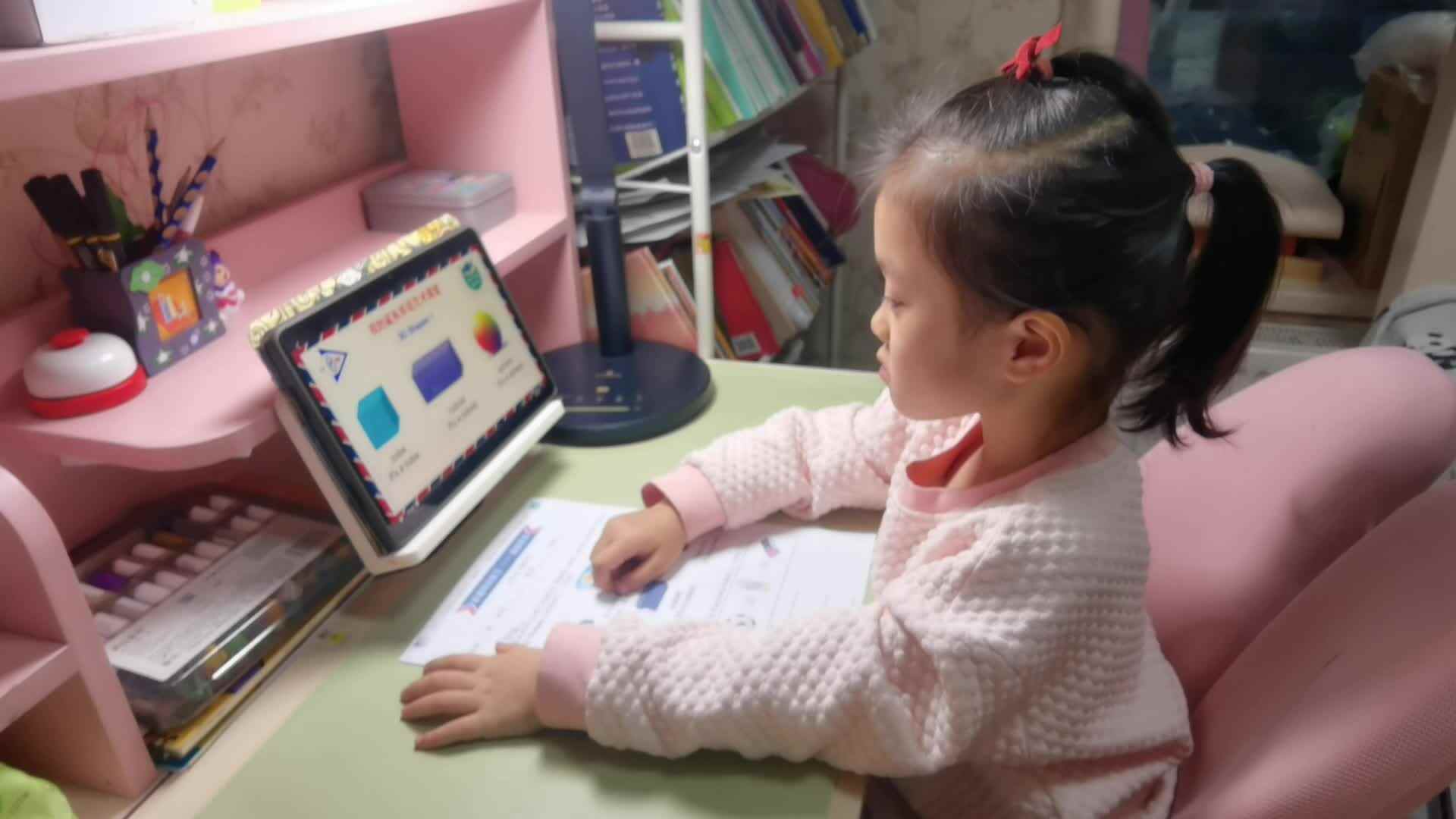 VID_20231217_英语指读.mp4