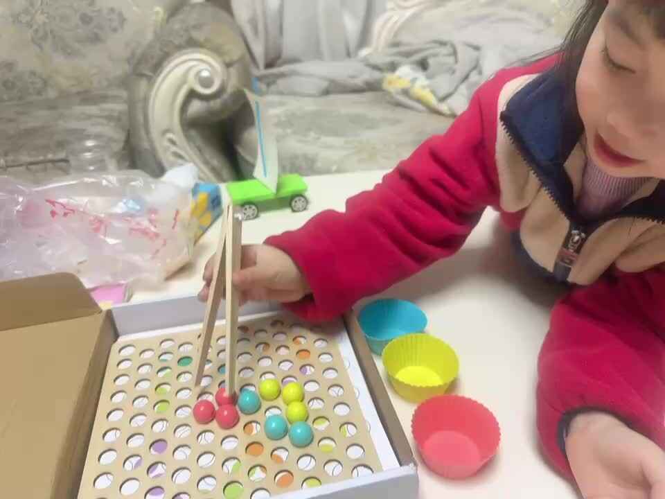 ⁣20231213中B舒琳芯夹豆子