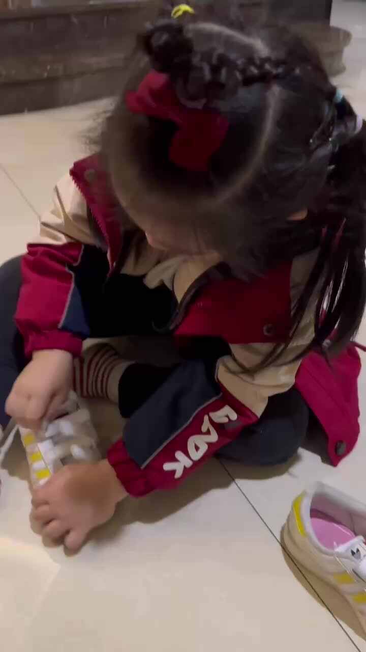 穿脱鞋子23.12.14