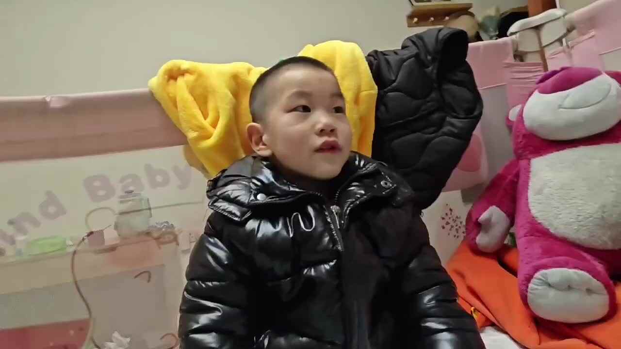 2024.1.8-故事《狼和兔子》，生活教育擦手—胡焌一