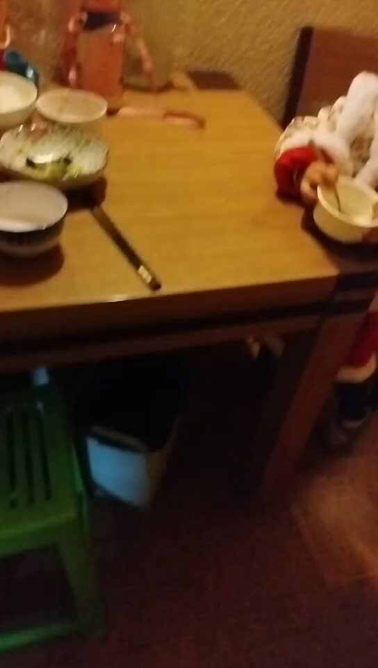 20240116中A于陈昱收拾碗筷.mp4