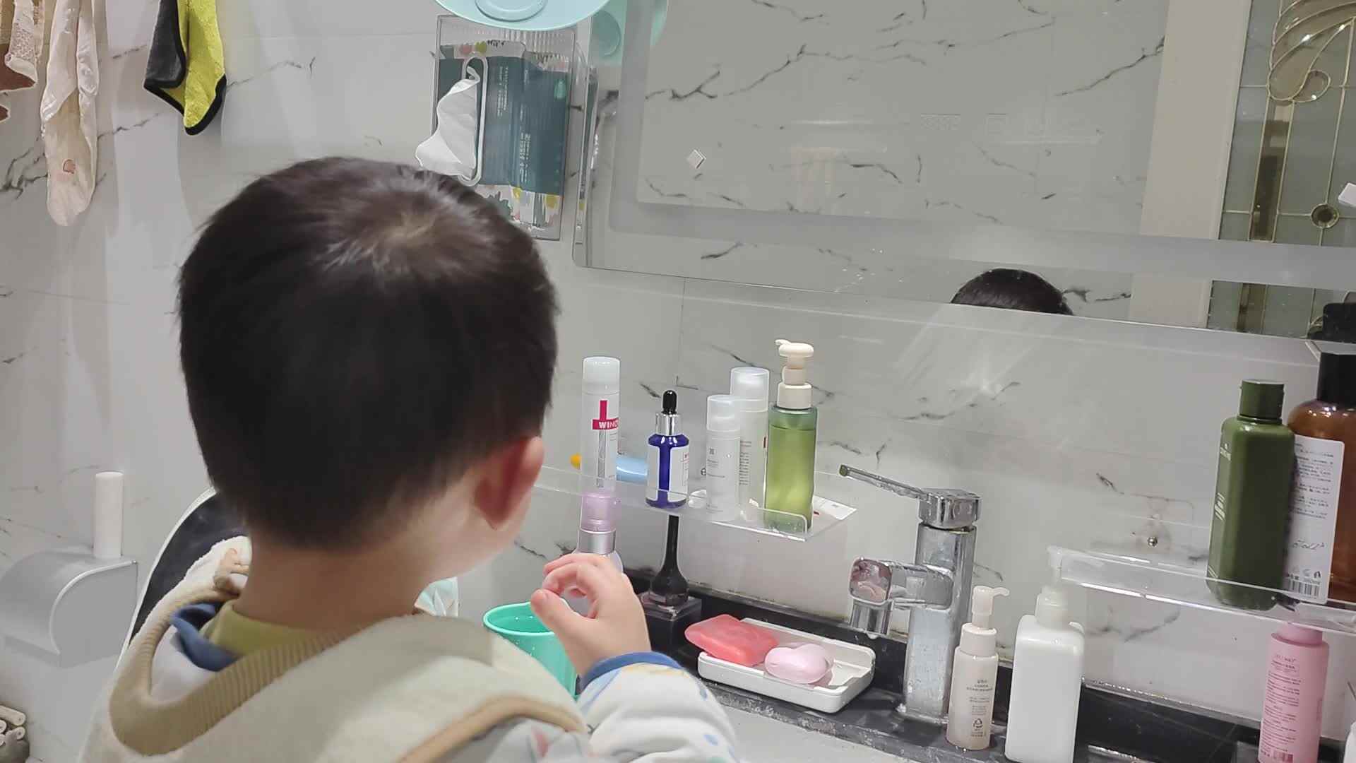 小A班2024.1.8李楷延——生活教育练习刷牙.mp4