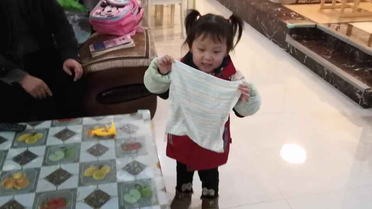 中A班李盈莹 练习擦手