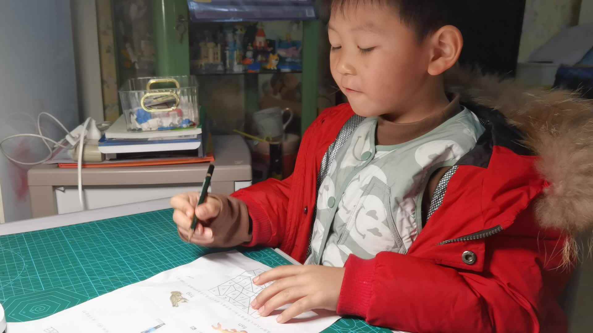 读单词fish等 .mp4