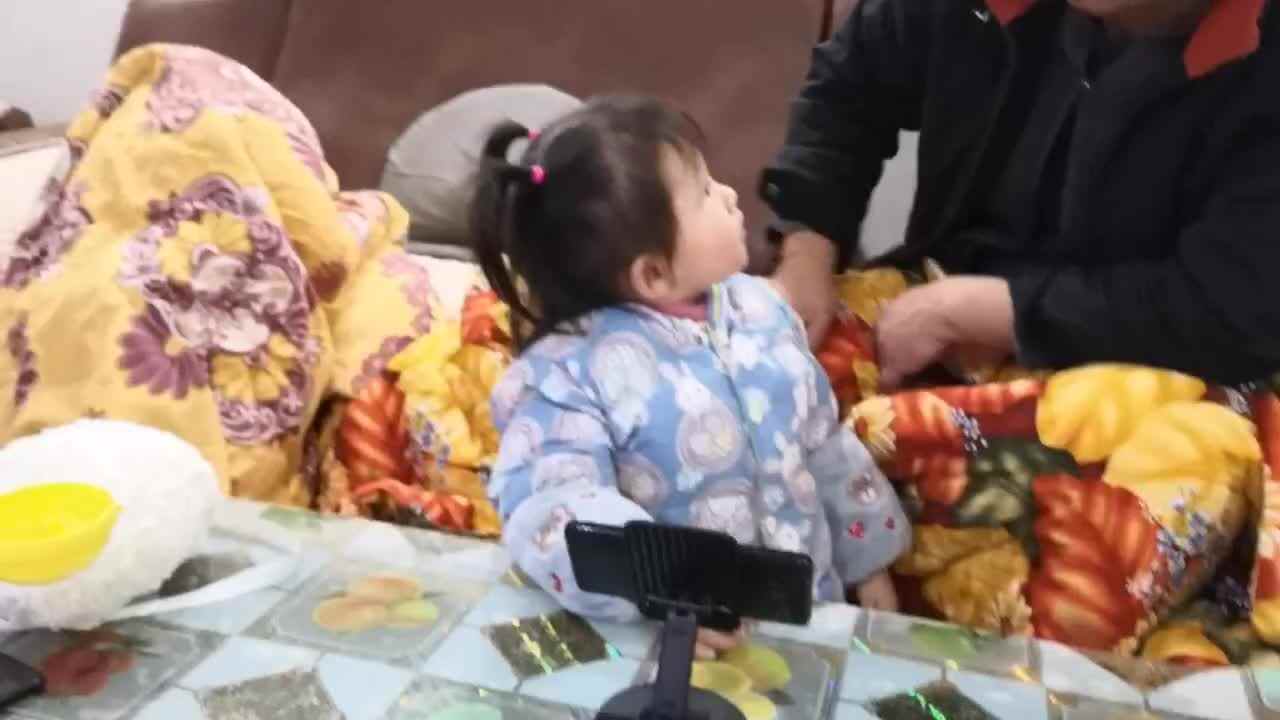 中A班李盈莹 情景演绎