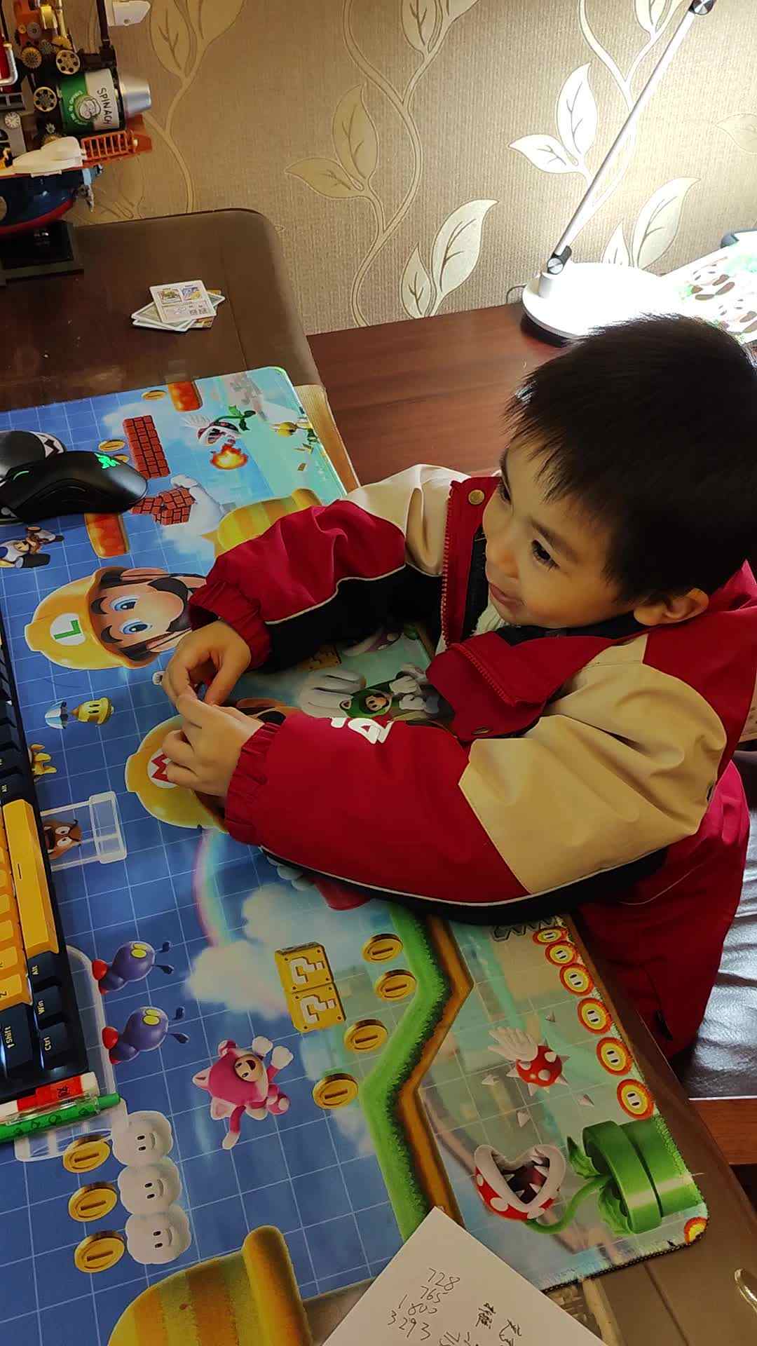 中b班刘倬宇唱英文歌VID_20240110_203500.mp4