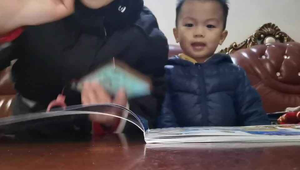 小a班2024.1.10陈禹呈英文故事分享