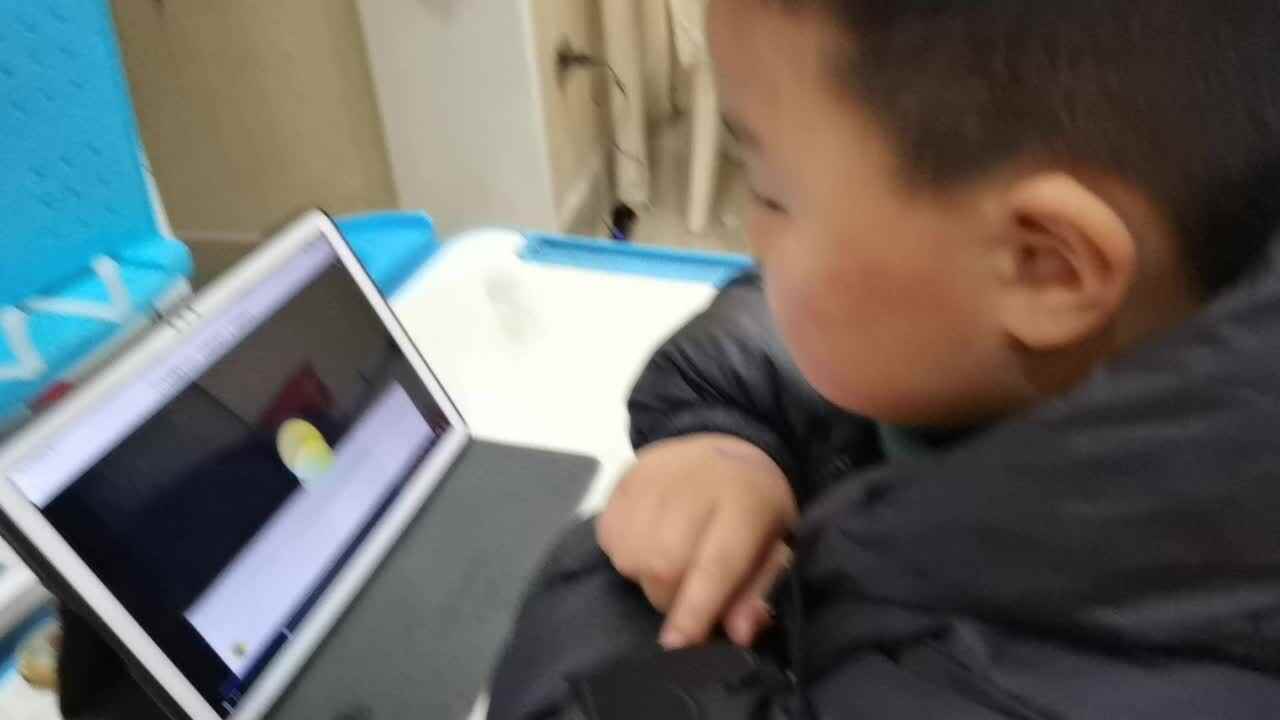 VID_20240227_191938.mp4