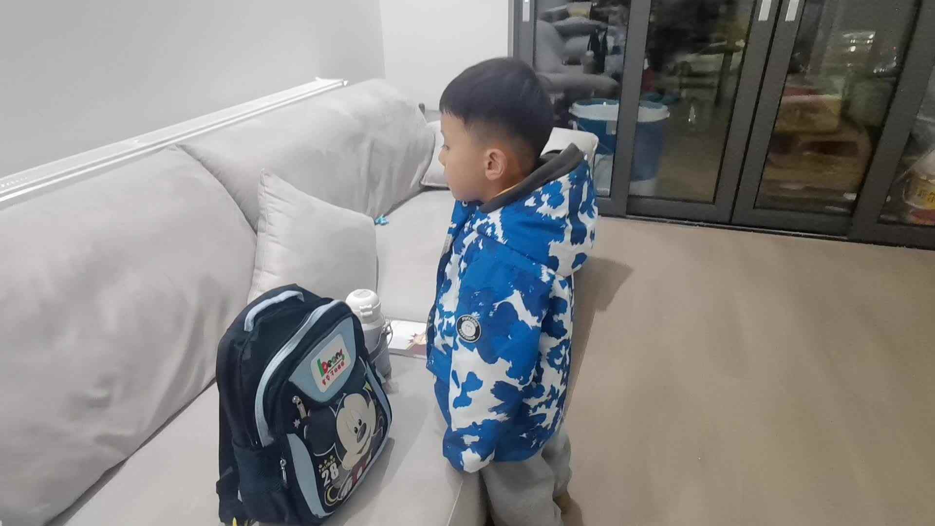 VID_20240223_190254.mp4