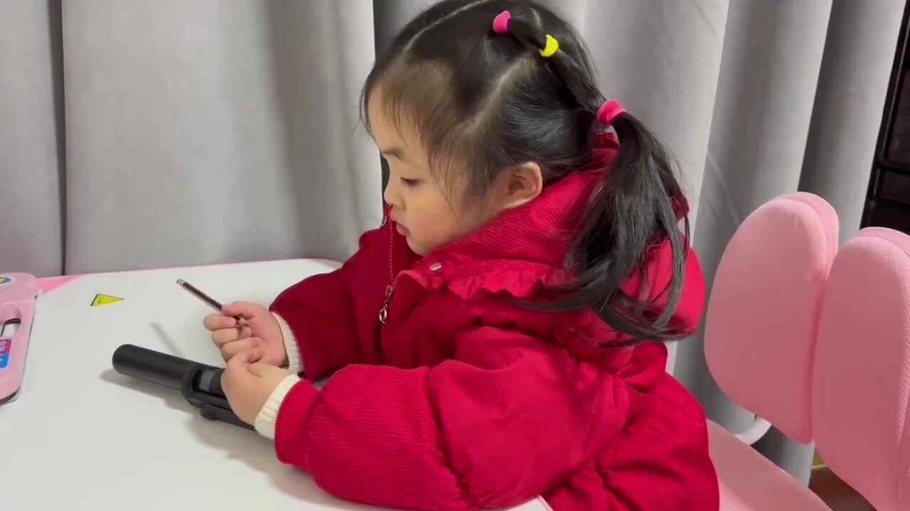 小A班2024.2.26艾琰茹—《我上幼儿园》