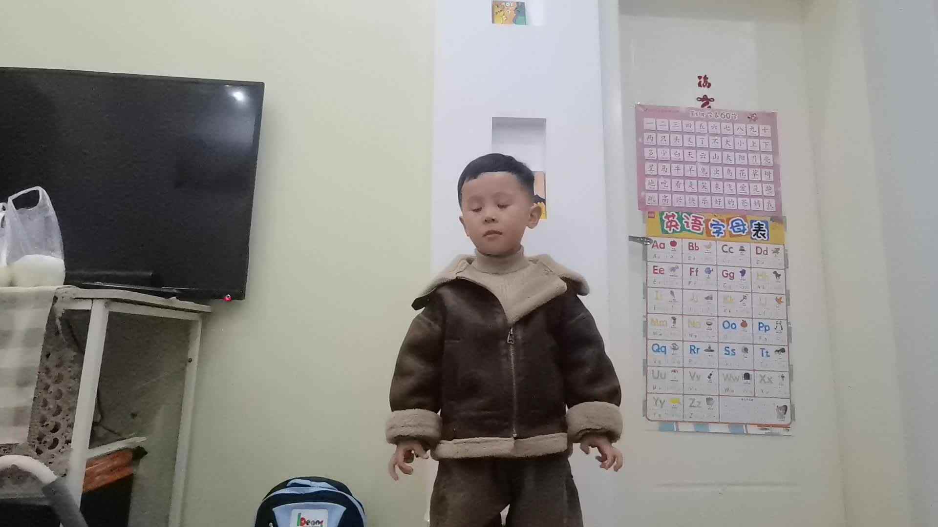 王千与站姿坐姿训练.mp4