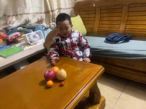 中B班赵芃栎练习大小排序