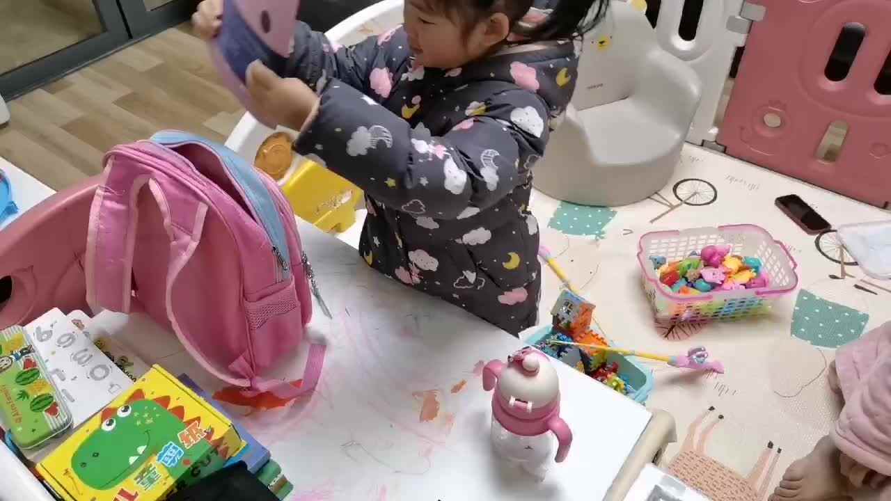 中b班宁汐言练习收拾书包