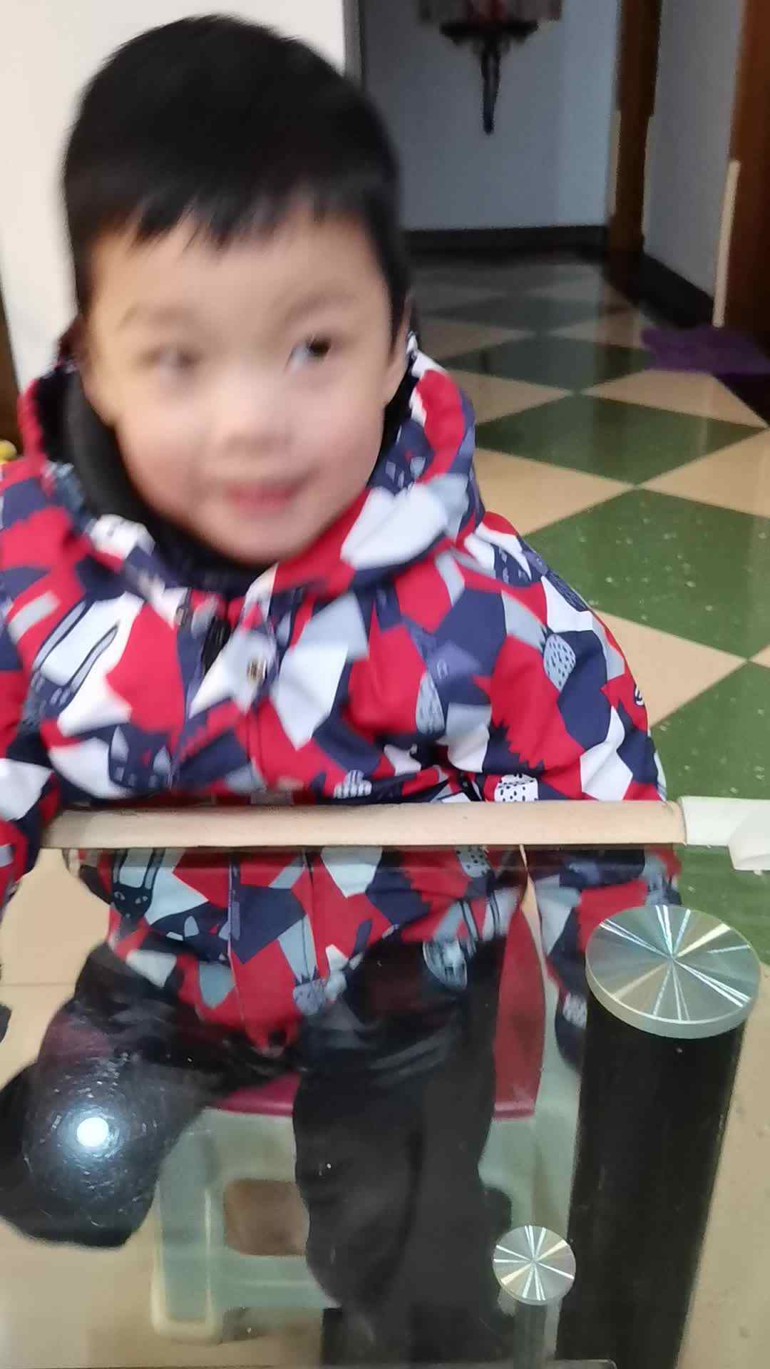 VID_20240226_192521.mp4